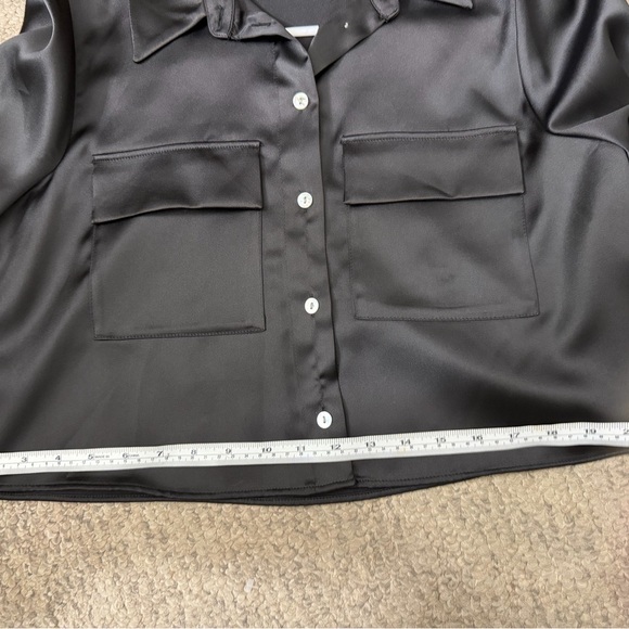 Zara women’s  silk top cropped Sz M Black cargo  Pants xs Set - Picture 4 of 13